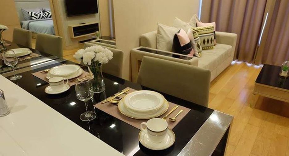 For rent 1 bed condo in Watthana, Bangkok