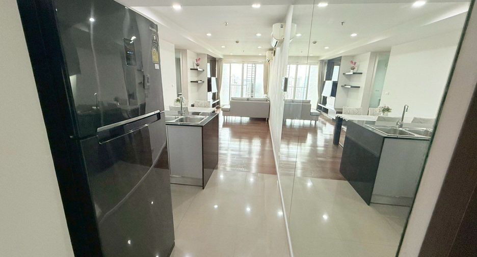 Wohnung zur Miete mit 2 Zimmer in Watthana, Bangkok