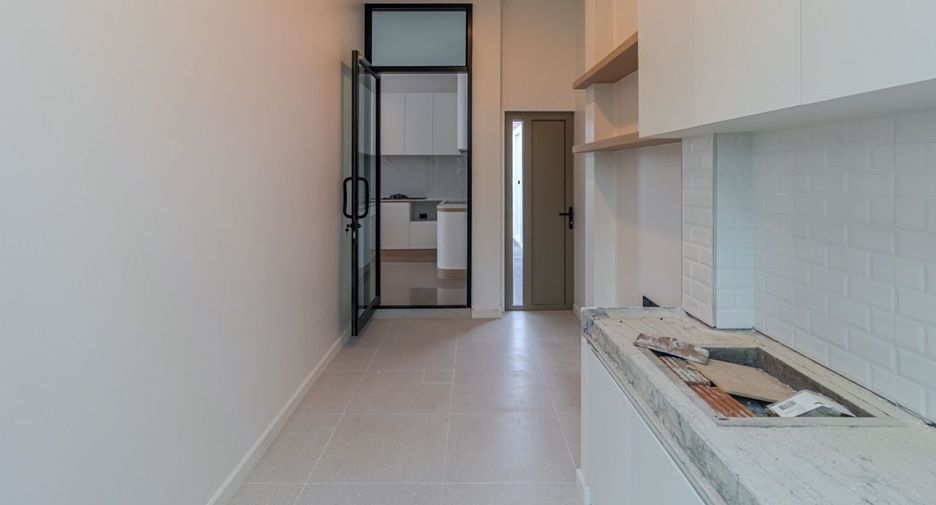 À vendre 4 chambres villa à Hang Dong, Chiang Mai