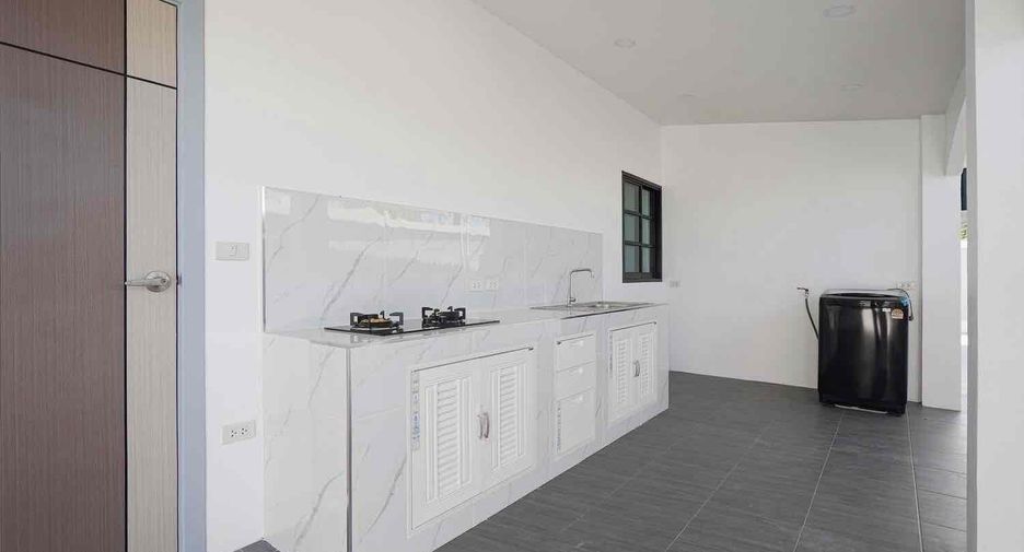 For sale 4 ベッドルーム villa in East Pattaya, Pattaya