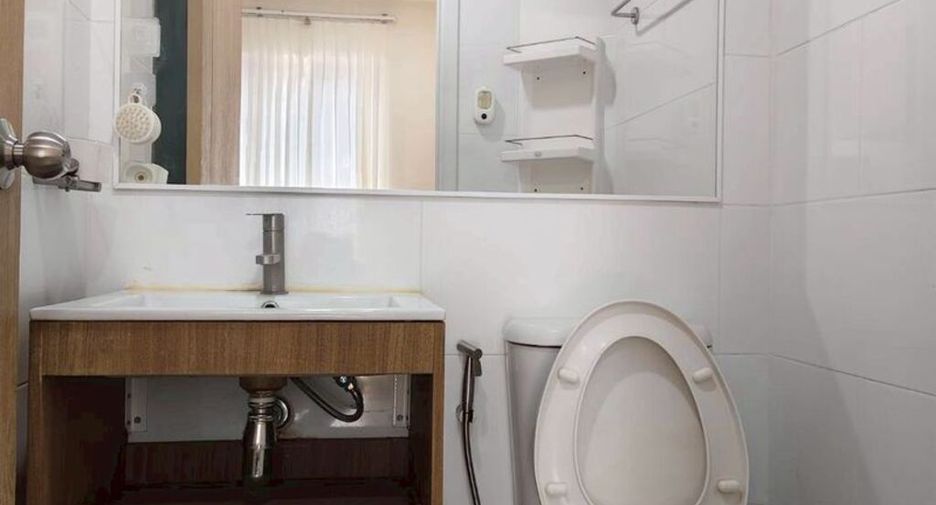 À vendre 1 chambre condo à Bang Na, Bangkok