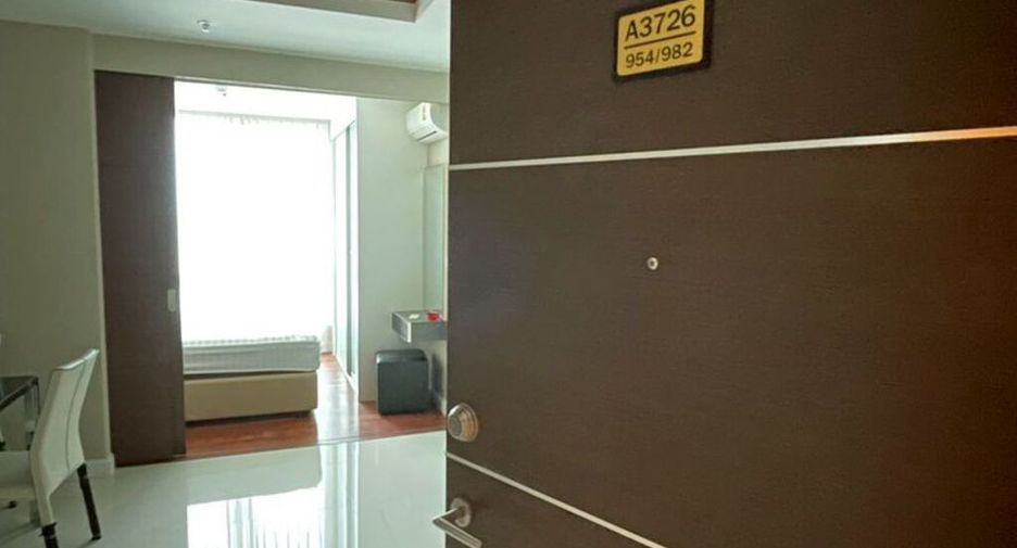 À vendre 1 chambre condo à Mueang Samut Prakan, Samut Prakan