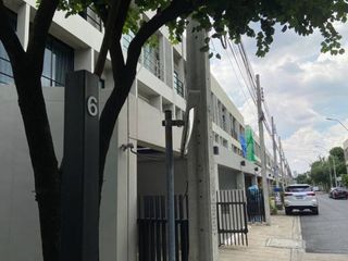 出租 3 卧室 独立屋 在 Suan Luang, 曼谷