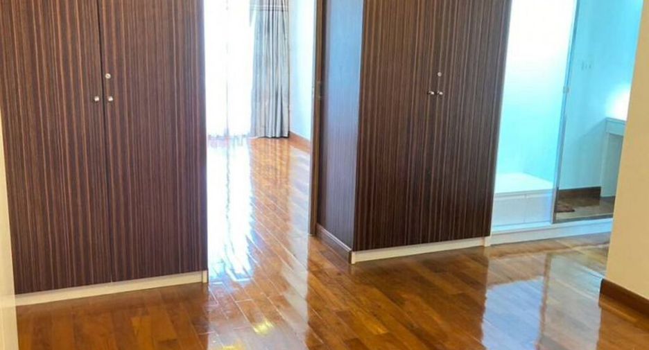 Аренда 3 спальни дом в Суан Луанг, Бангкок