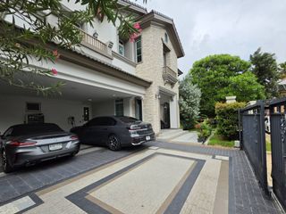 出售 4 卧室 独立屋 在 Bang Khen, 曼谷