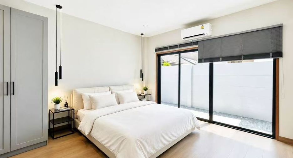 For sale 3 bedrooms house in Huay Yai, Pattaya