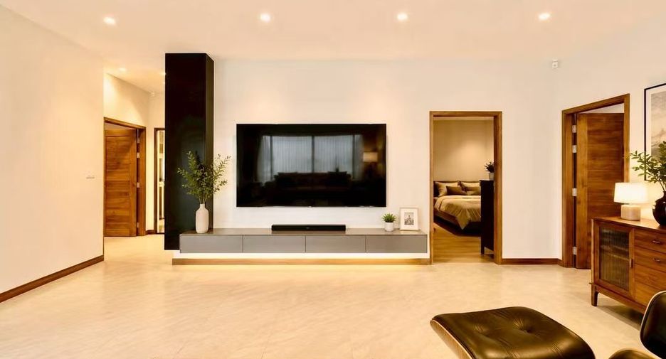 For sale 3 bedrooms house in Huay Yai, Pattaya