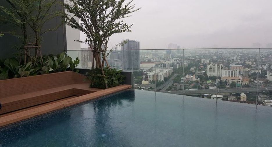 À louer 1 chambre condo à Khlong Toei, Bangkok