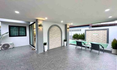 For sale 3 bedrooms house in East Pattaya, Pattaya