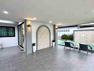 For sale 3 bedrooms house in Bang Lamung, Chonburi