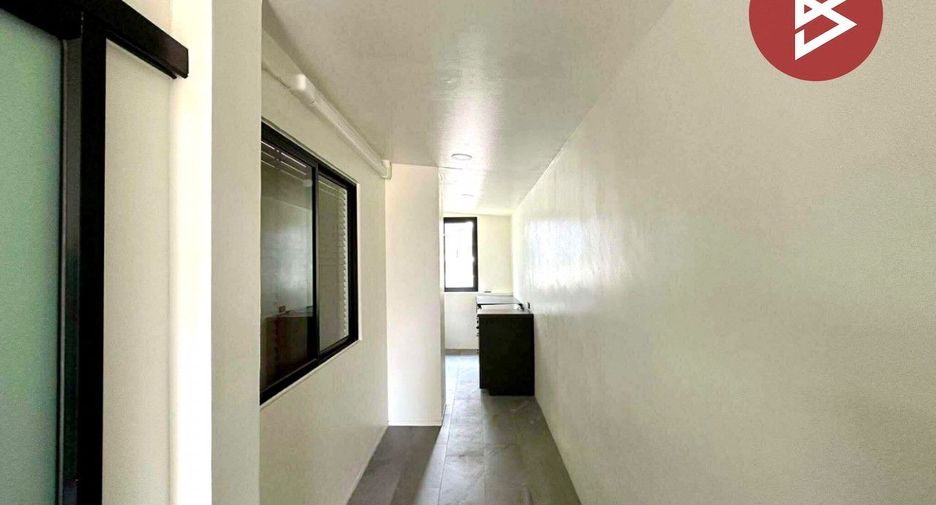 For sale 4 ベッドルーム house in Bang Bo, Samut Prakan