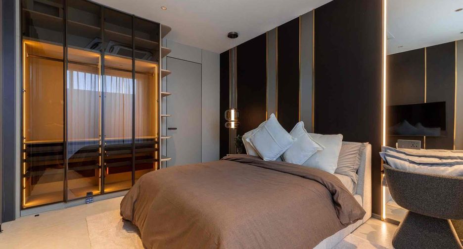 For sale 5 bedrooms villa in Jomtien, Pattaya