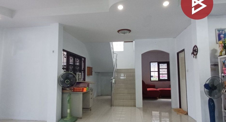 Haus zum Kauf mit 4 Zimmer in Mueang Ratchaburi, Ratchaburi