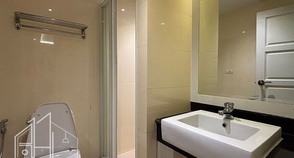 Wohnung zur Miete mit 2 Zimmer in Watthana, Bangkok