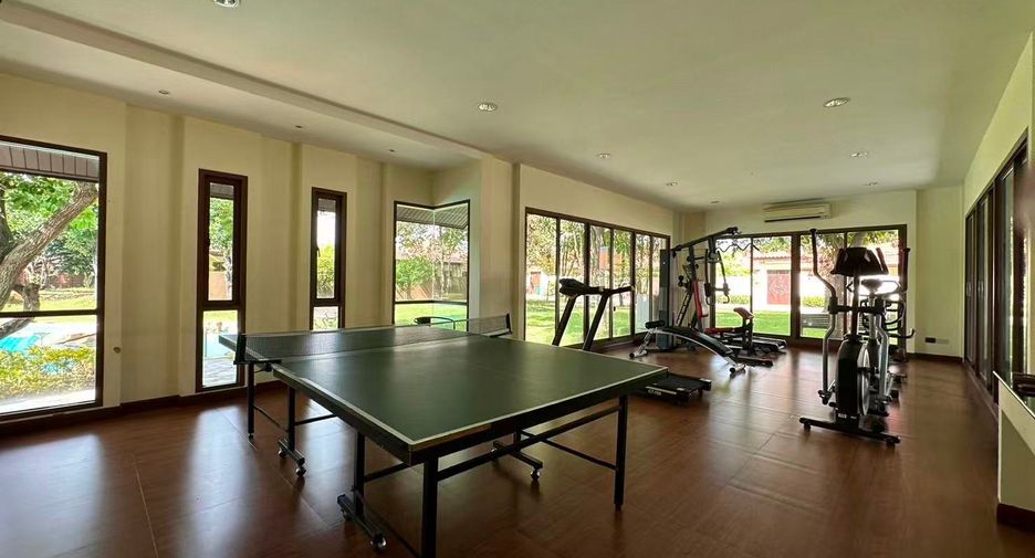 For sale 3 bedrooms house in Huay Yai, Pattaya
