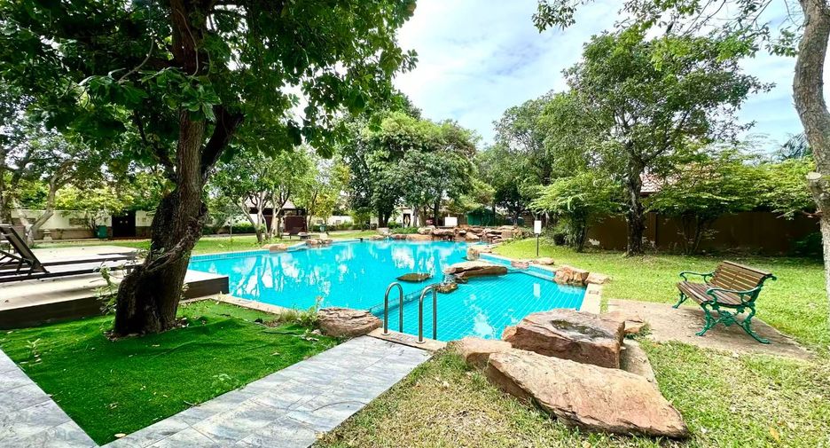 For sale 3 bedrooms house in Huay Yai, Pattaya