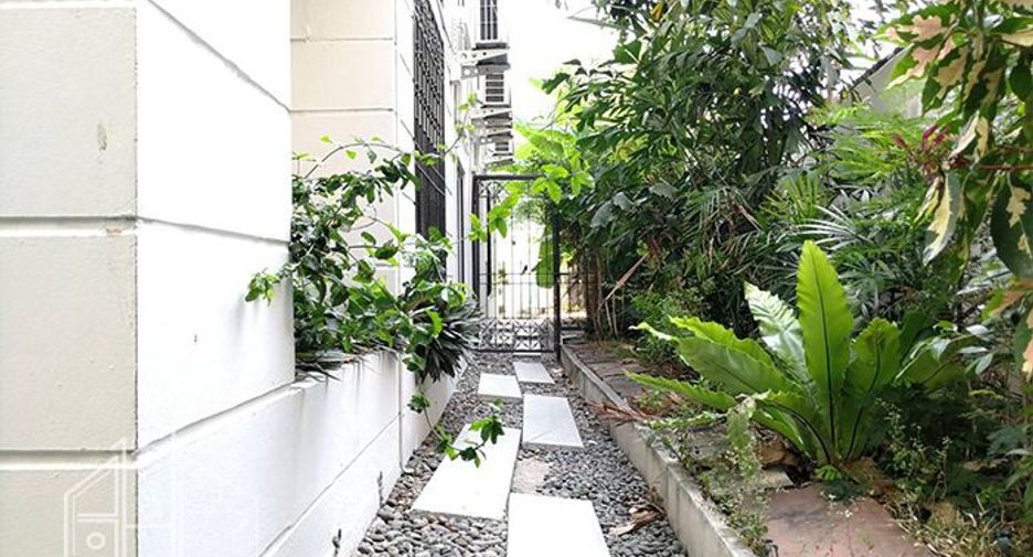 出租 3 卧室 公寓式住宅 在 Watthana, 曼谷