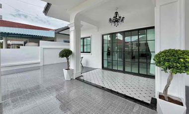 For sale 3 bedrooms house in East Pattaya, Pattaya