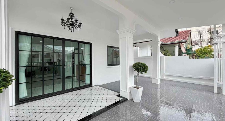 À vendre 3 chambres maison à East Pattaya, Pattaya
