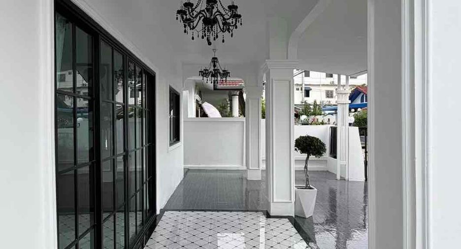 À vendre 3 chambres maison à East Pattaya, Pattaya