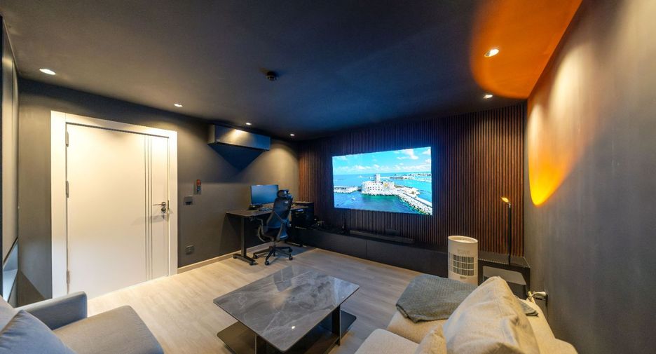 For sale 3 bedrooms condo in South Pattaya, Pattaya