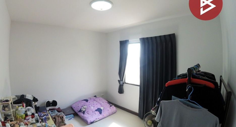Reihenhaus zum Kauf mit 4 Zimmer in Bang Khae, Bangkok