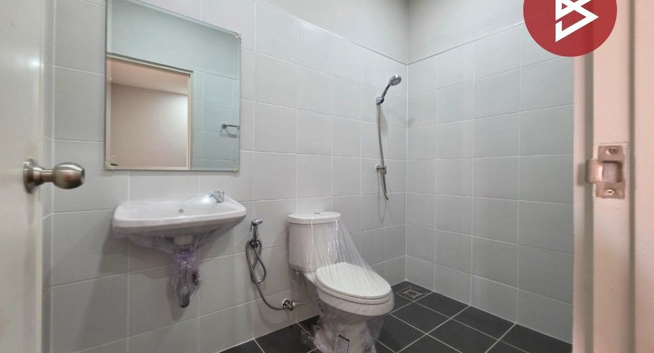 À vendre 3 chambres maison de ville à Bang Bua Thong, Nonthaburi