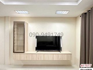 For rent 4 bedrooms townhouse in Mueang Samut Prakan, Samut Prakan
