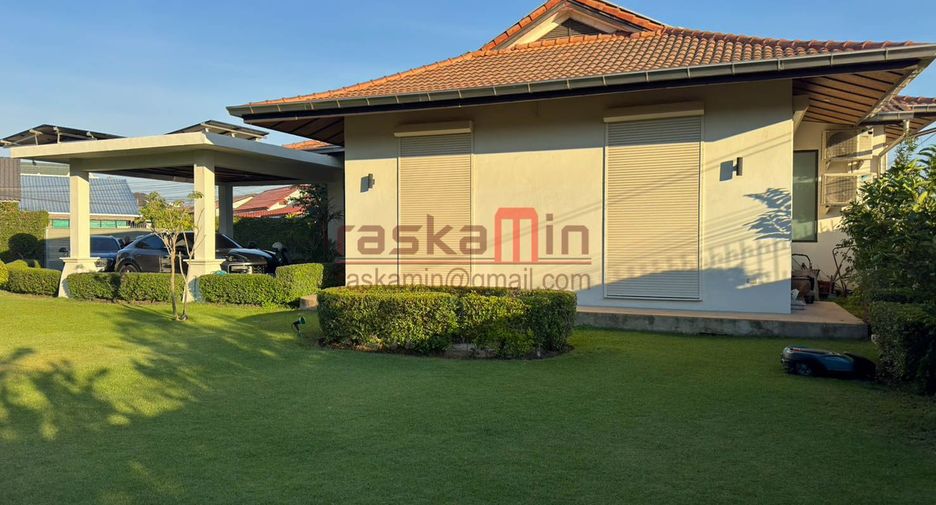 Villa en alquiler de 3 habitaciones en North Pattaya, Pattaya
