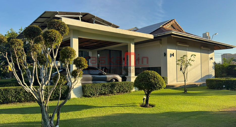 Villa en alquiler de 3 habitaciones en North Pattaya, Pattaya