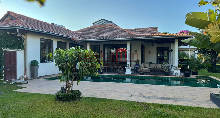 Villa en alquiler de 3 habitaciones en North Pattaya, Pattaya