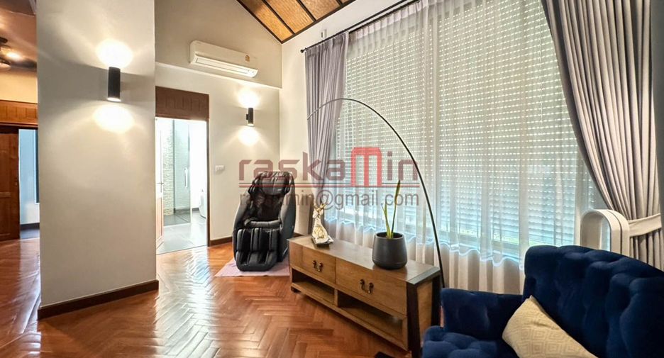 Villa en alquiler de 3 habitaciones en North Pattaya, Pattaya