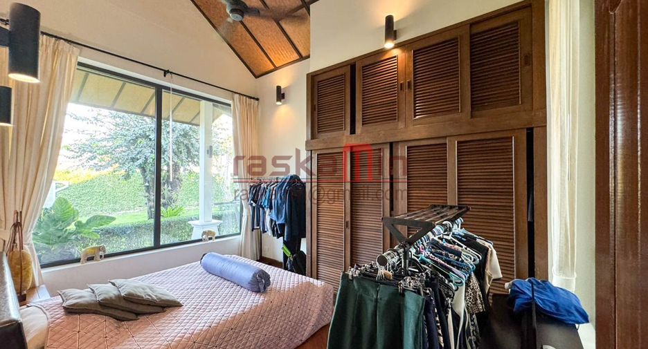 Villa en alquiler de 3 habitaciones en North Pattaya, Pattaya