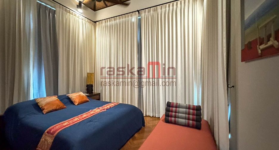 Villa en alquiler de 3 habitaciones en North Pattaya, Pattaya