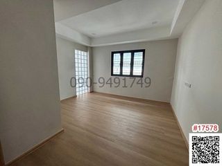 For rent 3 ベッドルーム townhouse in Bang Na, Bangkok
