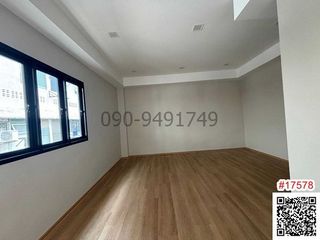 For rent 3 ベッドルーム townhouse in Bang Na, Bangkok