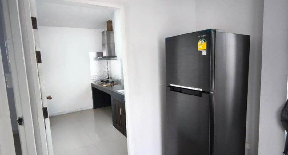 For sale 3 ベッドルーム house in Phan Thong, Chonburi