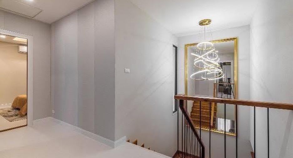 For sale 3 bedrooms villa in East Pattaya, Pattaya