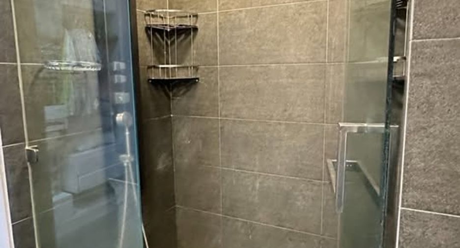 For rent and for sale 2 bedrooms condo in Central Pattaya, Pattaya