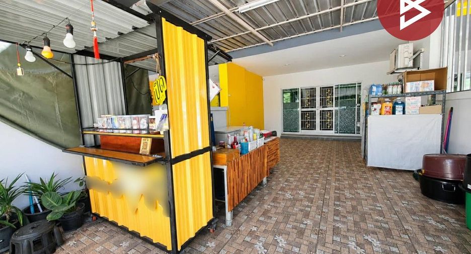 For sale 3 bedrooms townhouse in Mueang Chon Buri, Chonburi