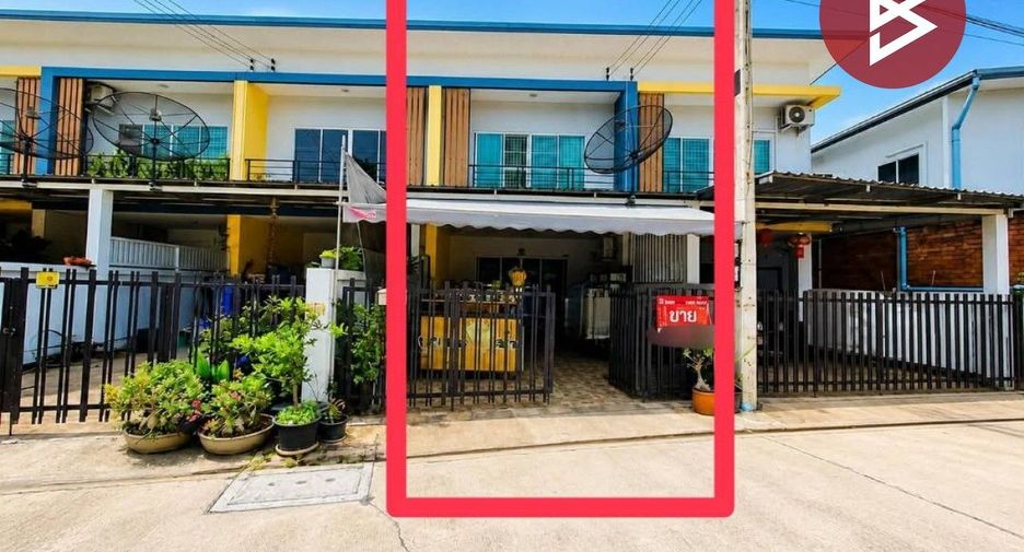 For sale 3 bedrooms townhouse in Mueang Chon Buri, Chonburi