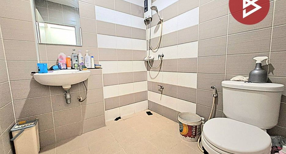 Reihenhaus zum Kauf mit 3 Zimmer in Mueang Chon Buri, Chonburi