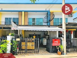Casa adosada en venta de 3 habitaciones en Mueang Chon Buri, Chonburi