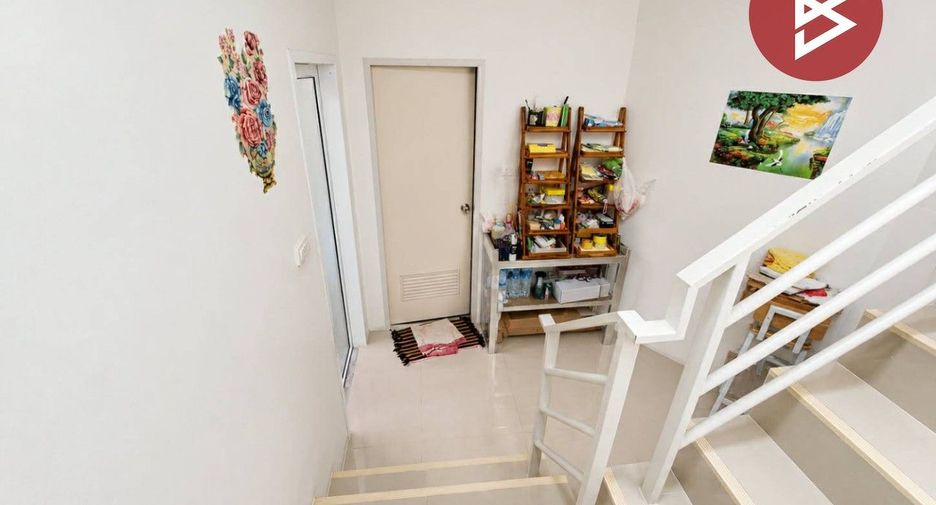 Reihenhaus zum Kauf mit 3 Zimmer in Mueang Chon Buri, Chonburi