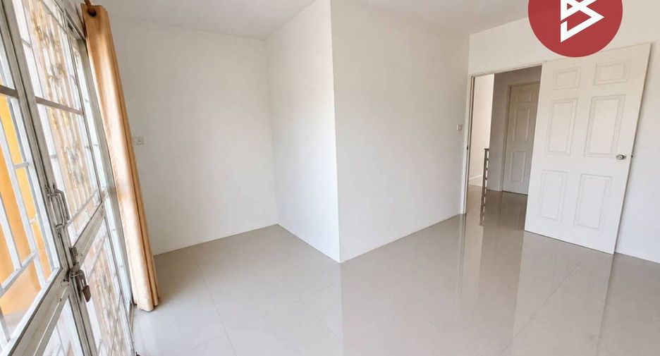 Reihenhaus zum Kauf mit 3 Zimmer in Mueang Chon Buri, Chonburi