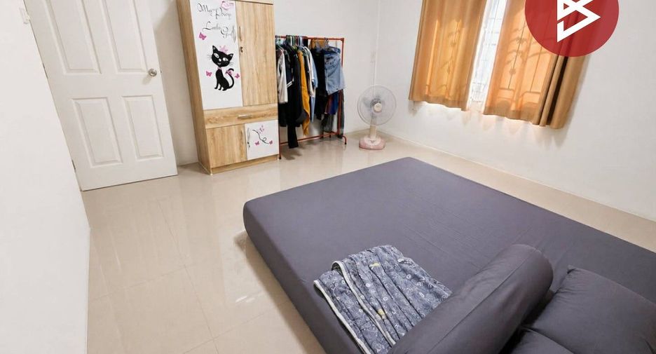 Reihenhaus zum Kauf mit 3 Zimmer in Mueang Chon Buri, Chonburi