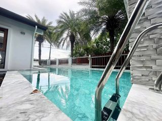 For rent and for sale 4 bedrooms villa in Mueang Phuket, Phuket