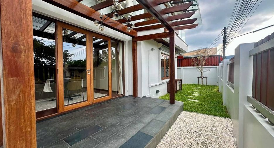For rent and for sale 4 bedrooms villa in Mueang Phuket, Phuket