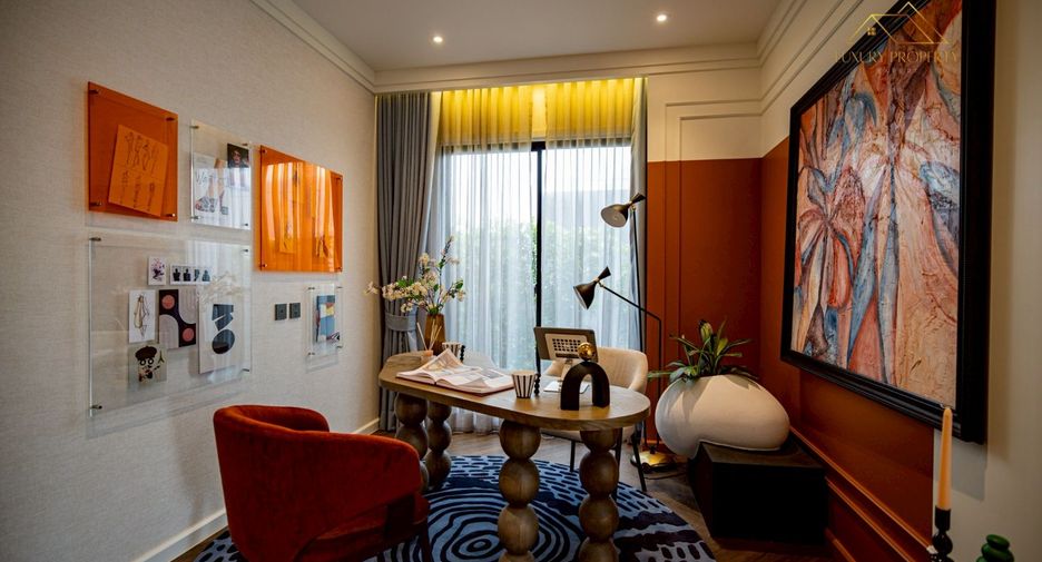 For sale 4 bedrooms house in East Pattaya, Pattaya
