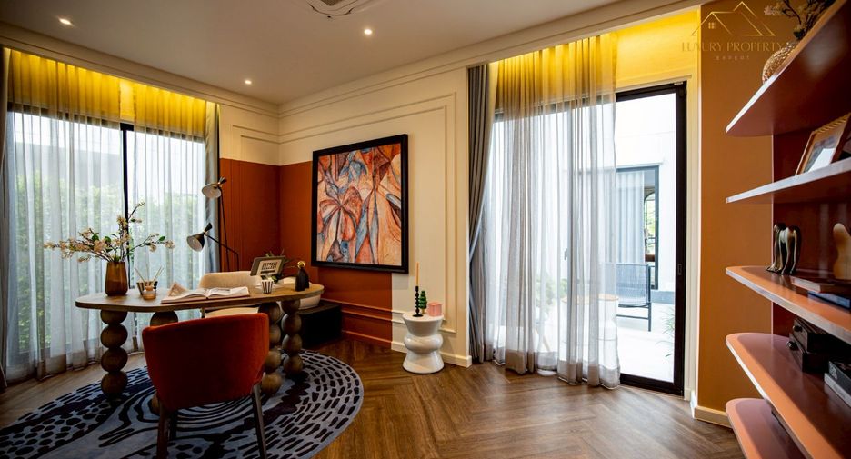 For sale 4 bedrooms house in East Pattaya, Pattaya
